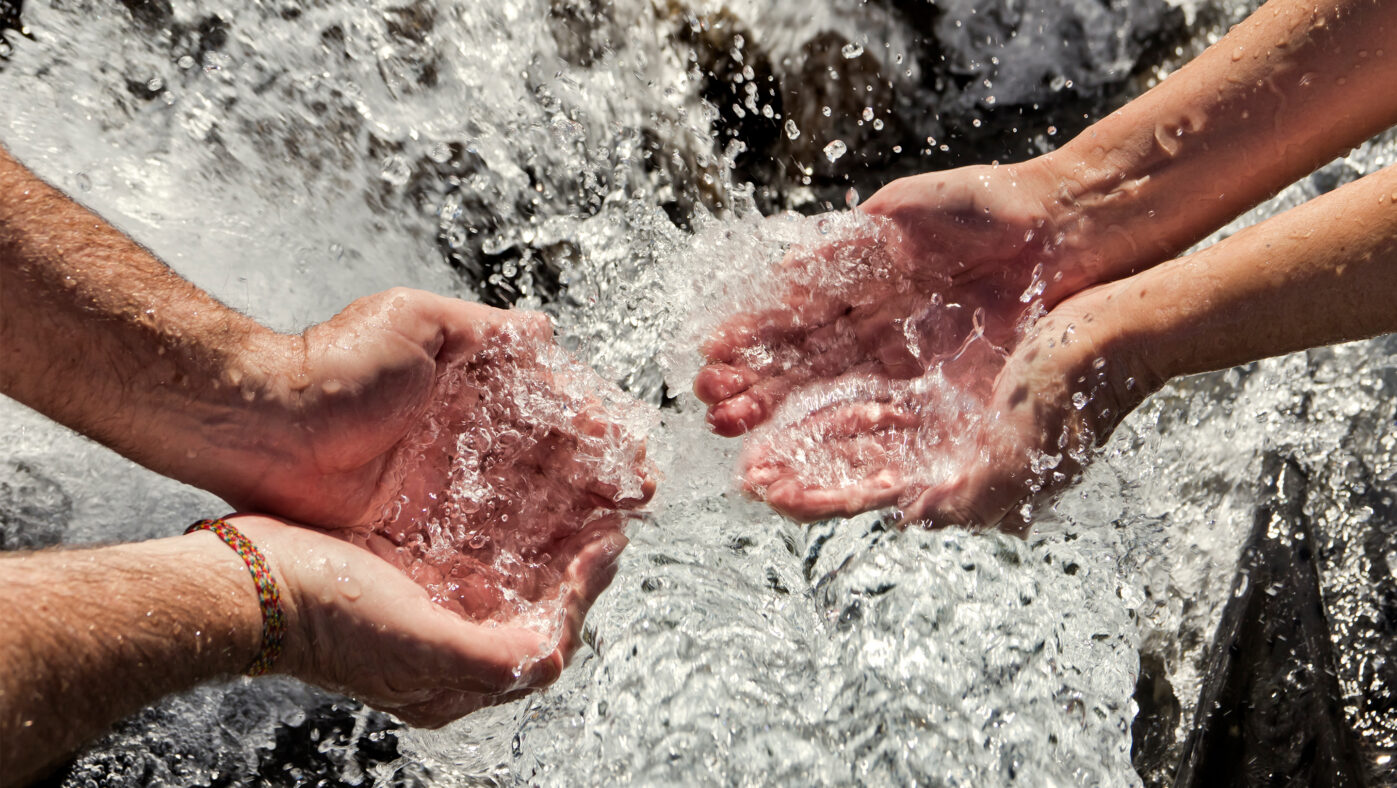 feiten over water